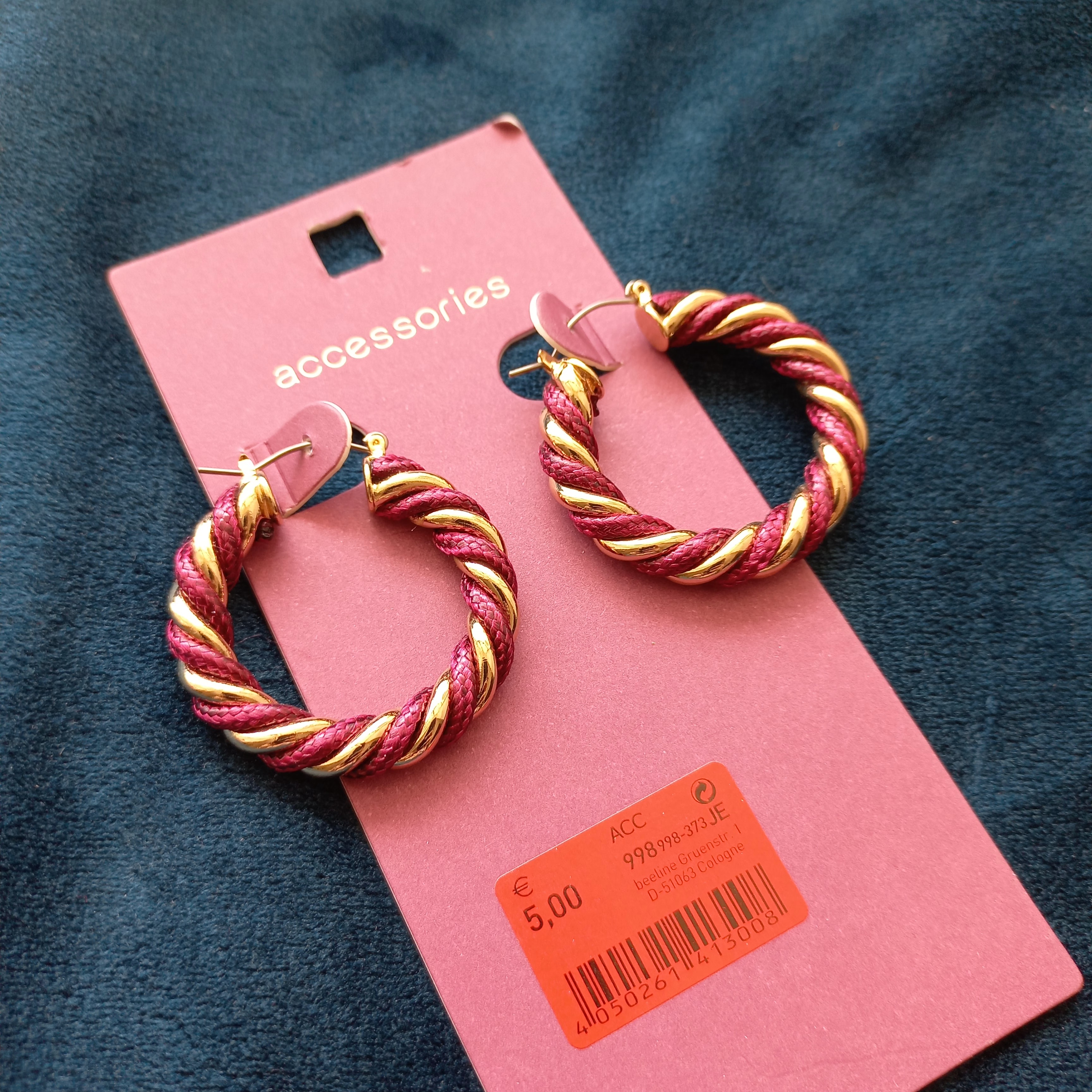 گوشواره زنانه حلقه زرشکی طلایی برند اروپایی accessories ضدحساسیت 