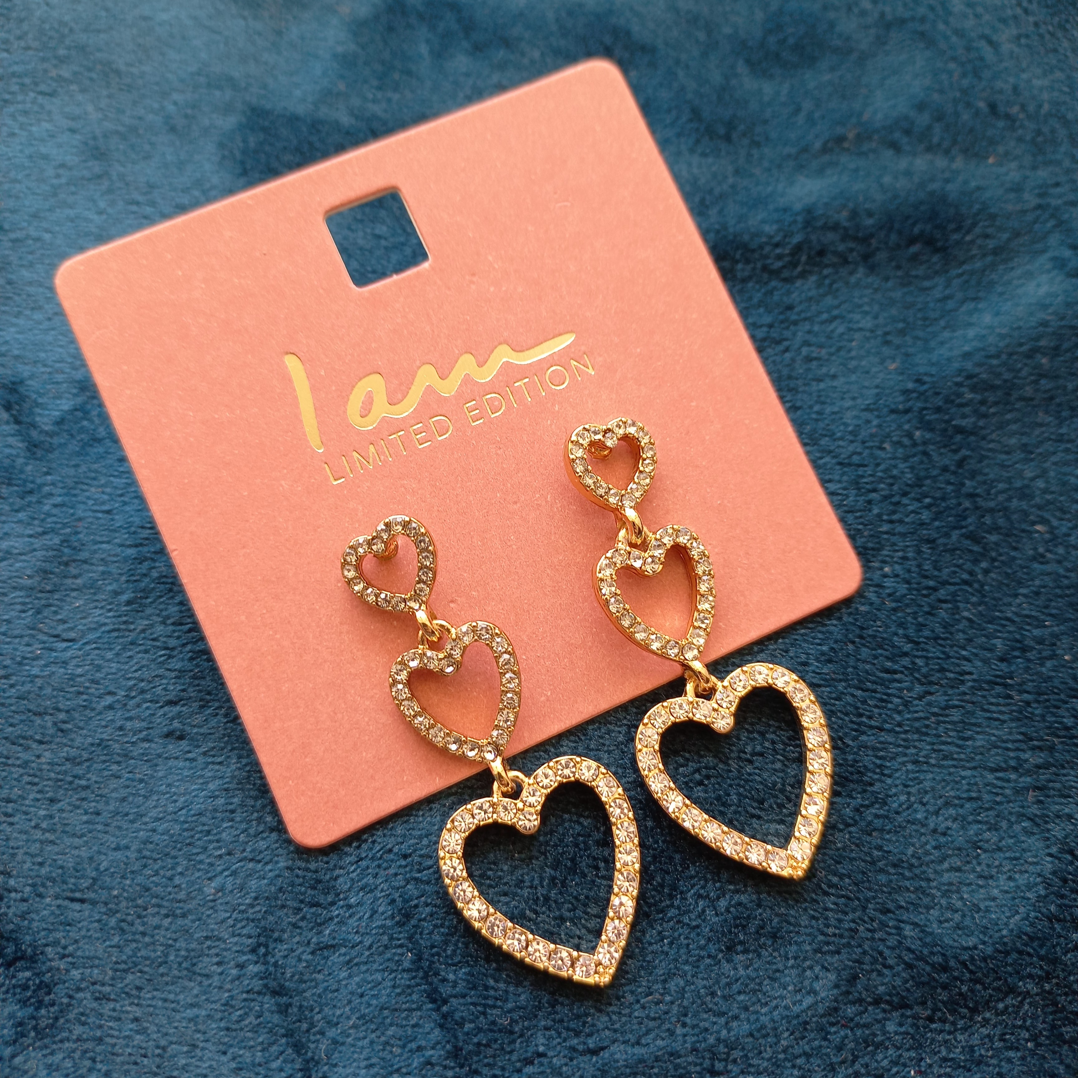 گوشواره زنانه میخی آویز قلب نگیندار طلایی برند اروپایی Iam ضدحساسیت