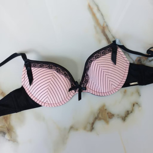 سوتین زنانه اسفنجی فنردار پلی استر توری مشکی صورتی برند اروپایی Boux AVENUE