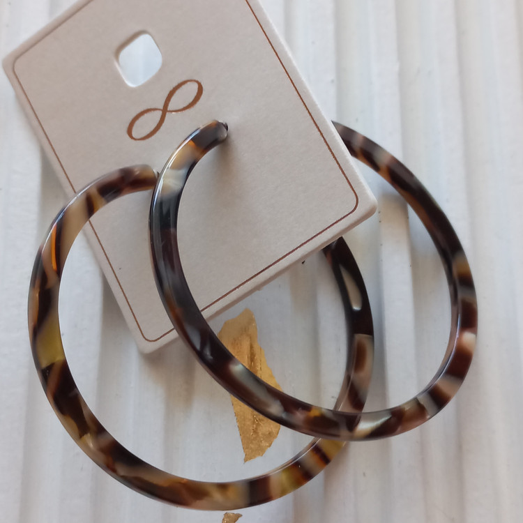 گوشواره زنانه نیم حلقه پلنگی برند اروپایی ضدحساسیت